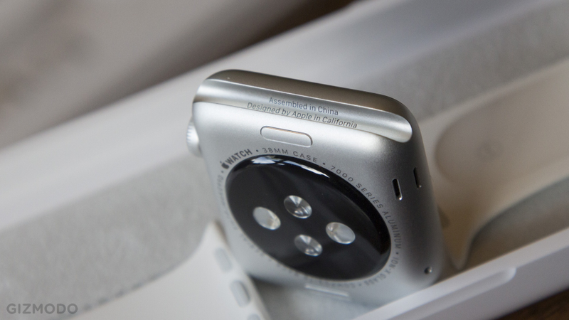 Illustration for article titled Apple Watch Review: I Beta-Tested The Watch So You Don't Have To